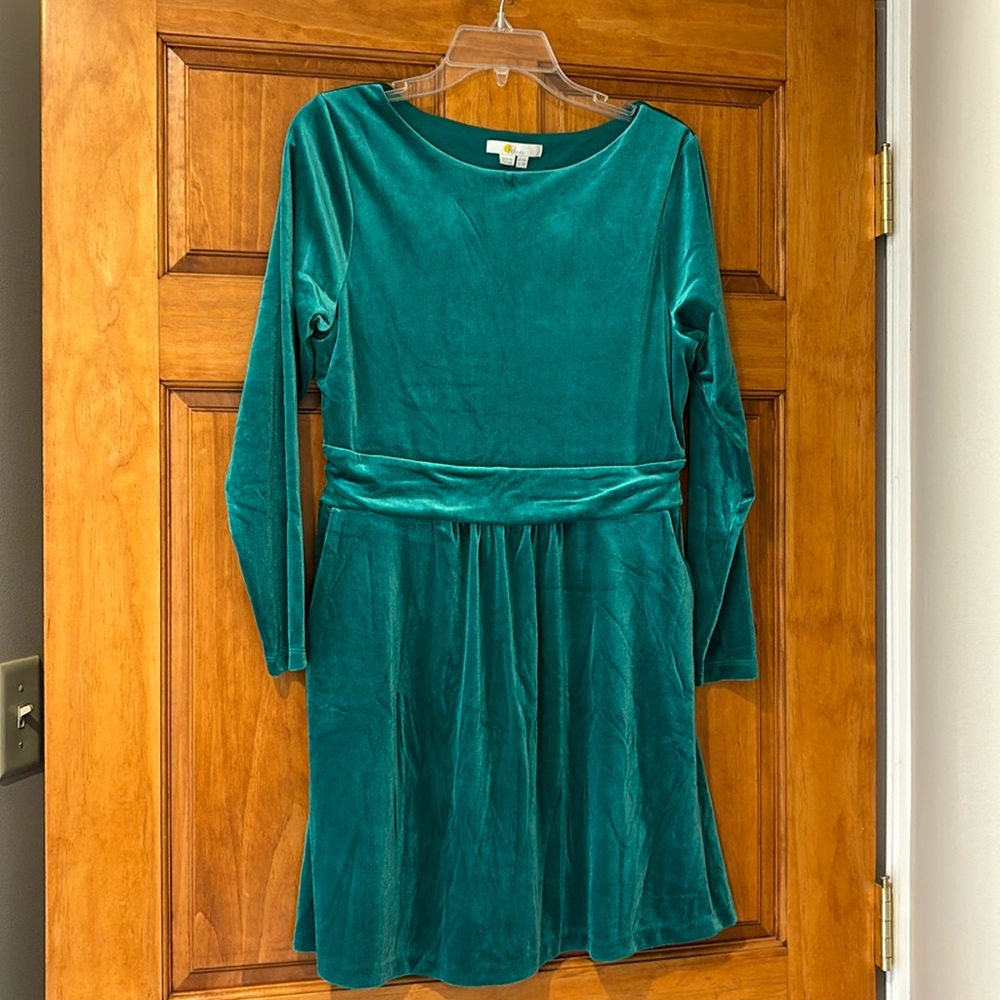 EUC boden green velvet dress size 10P